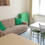 Lusso Accessibile E Servizi * Lerici