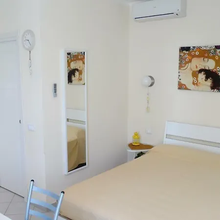 Lusso Accessibile E Servizi *